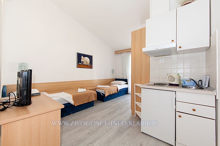 Apartments Klarii, ivogoše - bedroom, kitchen
