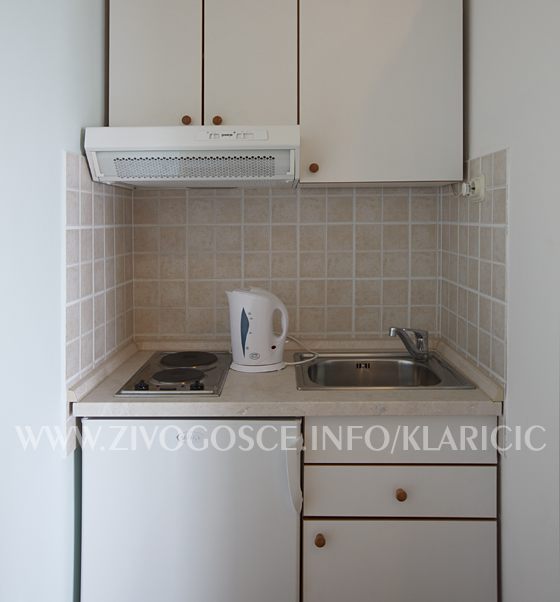 apartments Klarii, ivogoše - kitchen