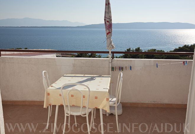 balcony with sea view