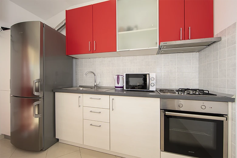 Apartments Villa Filip, Živogošće: kitchen