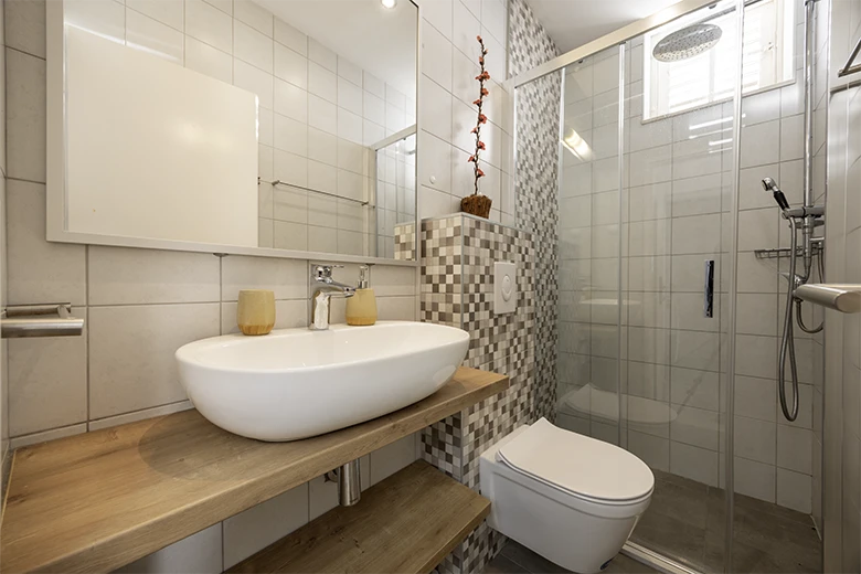 Apartments Haus Klaričić, Živogošće - bathroom