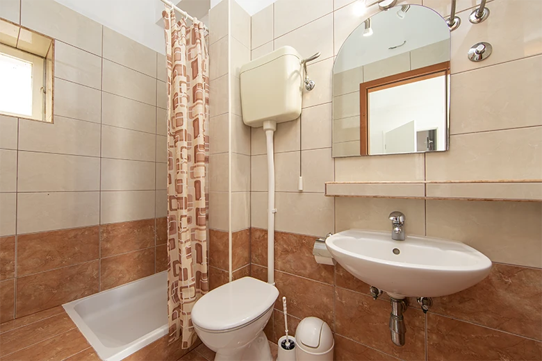 Apartments Porat, Živogošće - bathroom