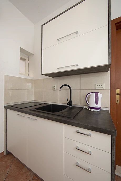Apartments Porat, Živogošće - kitchen